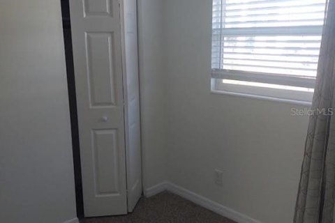 Casa en alquiler en Tampa, Florida, 4 dormitorios, 118.26 m2 № 2099787 - foto 6