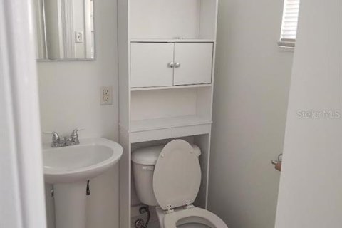 Casa en alquiler en Tampa, Florida, 4 dormitorios, 118.26 m2 № 2099787 - foto 12