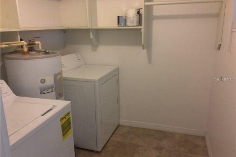 Casa en alquiler en Tampa, Florida, 4 dormitorios, 118.26 m2 № 2099787 - foto 26