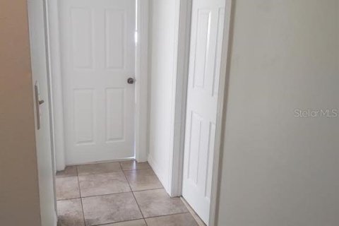 Casa en alquiler en Tampa, Florida, 4 dormitorios, 118.26 m2 № 2099787 - foto 7
