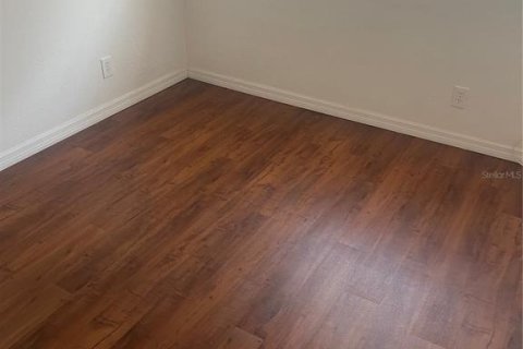 Casa en alquiler en Tampa, Florida, 4 dormitorios, 118.26 m2 № 2099787 - foto 18