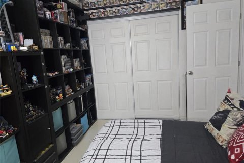 Condo in Davie, Florida, 2 bedrooms  № 1910361 - photo 28