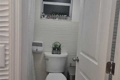 Condo in Davie, Florida, 2 bedrooms  № 1910361 - photo 13