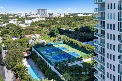 Купить кондоминиум в Майами, Флорида 2 спальни, 177.44м2, № 1968562 - фото 23
