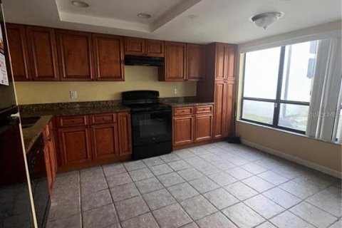 Copropriété à vendre à Tampa, Floride: 2 chambres, 110.65 m2 № 1901454 - photo 15