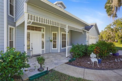 House in Apopka, Florida 5 bedrooms, 212.19 sq.m. № 2101278 - photo 5