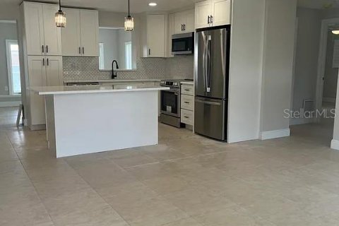 Casa en alquiler en Belleair Beach, Florida, 3 dormitorios, 127.37 m2 № 1911812 - foto 19