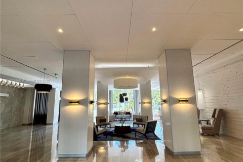 Купить кондоминиум в Санни-Айлс-Бич, Флорида 2 спальни, 123.65м2, № 1972062 - фото 9