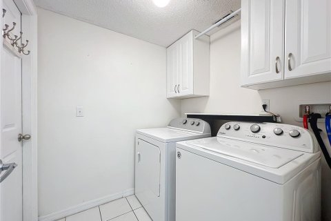 House in Haines City, Florida 4 bedrooms, 192.59 sq.m. № 1526605 - photo 20