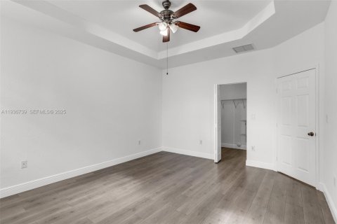 Townhouse in Doral, Florida 3 bedrooms, 170.75 sq.m. № 1994739 - photo 27