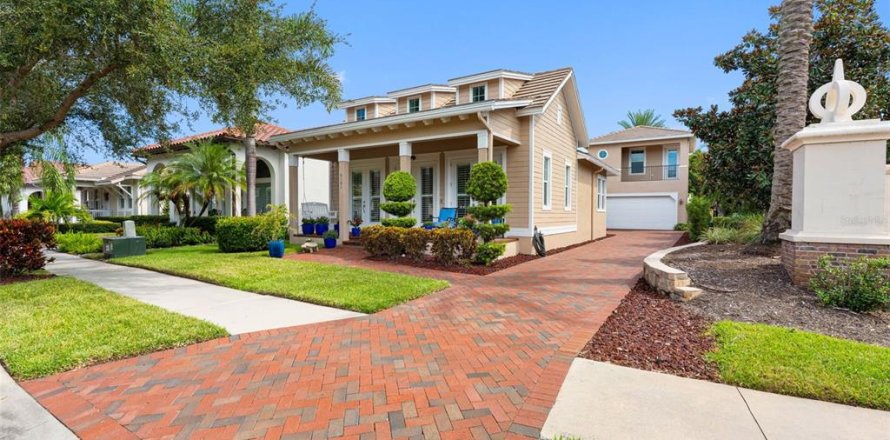 House in Tampa, Florida 4 bedrooms, 218.32 sq.m. № 2393898