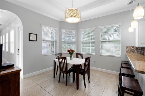 House in Tampa, Florida 4 bedrooms, 218.32 sq.m. № 2393898 - photo 19