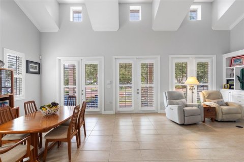 House in Tampa, Florida 4 bedrooms, 218.32 sq.m. № 2393898 - photo 7