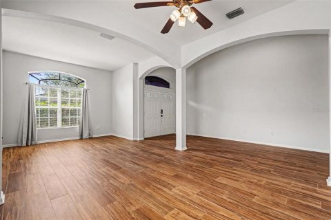 House in Land O' Lakes, Florida 4 bedrooms, 235.41 sq.m. № 2155932 - photo 9
