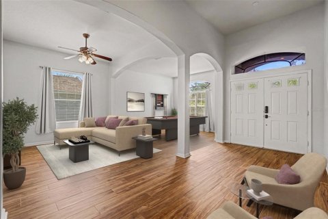 House in Land O' Lakes, Florida 4 bedrooms, 235.41 sq.m. № 2155932 - photo 6