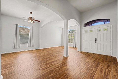 House in Land O' Lakes, Florida 4 bedrooms, 235.41 sq.m. № 2155932 - photo 7