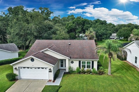 Villa ou maison à Leesburg, Floride 3 chambres, 153.47 m2 № 2322832