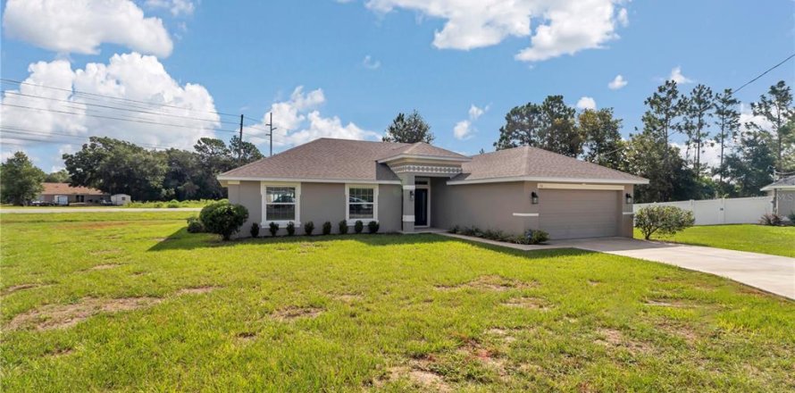 Casa en Ocala, Florida 3 dormitorios, 160.26 m2 № 2386647