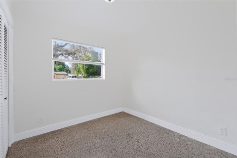 Villa ou maison à vendre à Tampa, Floride: 3 chambres, 78.04 m2 № 2397023 - photo 16