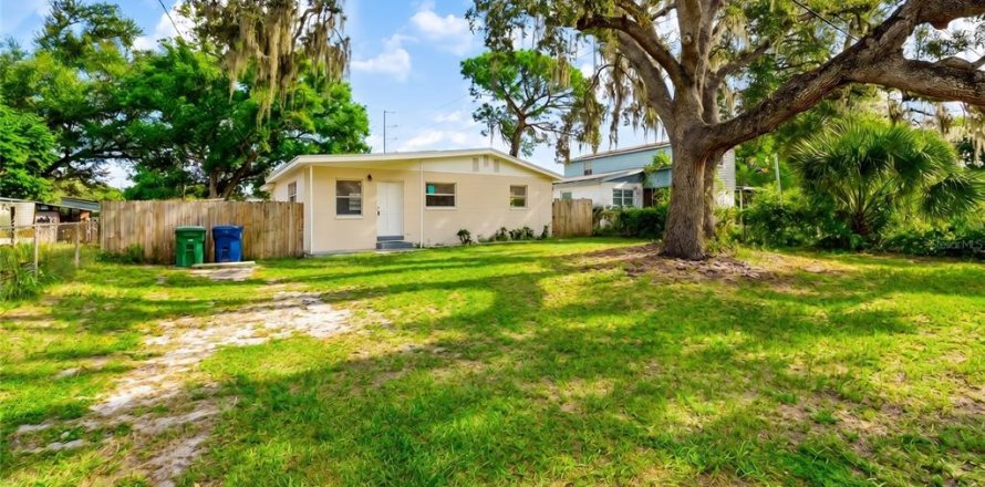 Villa ou maison à Tampa, Floride 3 chambres, 78.04 m2 № 2397023