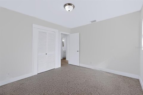 Villa ou maison à vendre à Tampa, Floride: 3 chambres, 78.04 m2 № 2397023 - photo 19