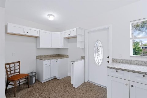 Villa ou maison à vendre à Tampa, Floride: 3 chambres, 78.04 m2 № 2397023 - photo 12
