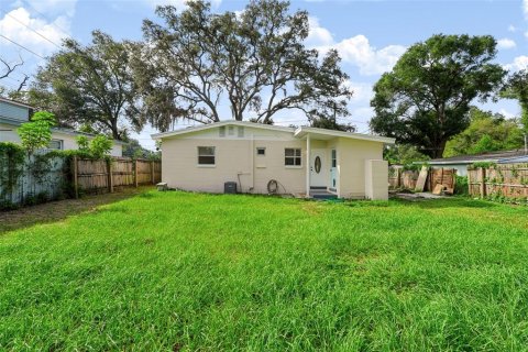 Villa ou maison à vendre à Tampa, Floride: 3 chambres, 78.04 m2 № 2397023 - photo 25