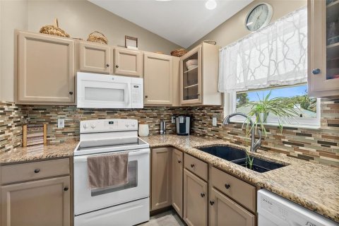 Villa ou maison à vendre à Palm Coast, Floride: 3 chambres, 130.81 m2 № 1878287 - photo 17