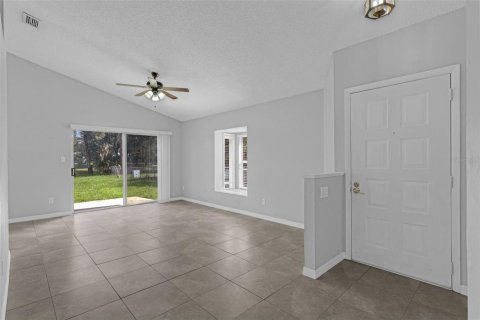 Villa ou maison à vendre à Orlando, Floride: 3 chambres, 122.17 m2 № 1907483 - photo 4