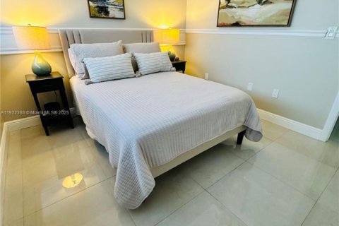 Снять в аренду кондоминиум в Майами, Флорида 2 спальни, 82.03м2, № 1977122 - фото 8