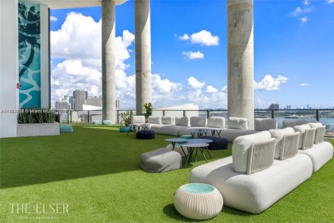 Copropriété à vendre à Miami, Floride: 1 chambre, 47.29 m2 № 2015076 - photo 14