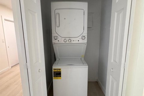 Appartement à louer à Oakland Park, Floride: 2 chambres, 65.03 m2 № 2305249 - photo 10