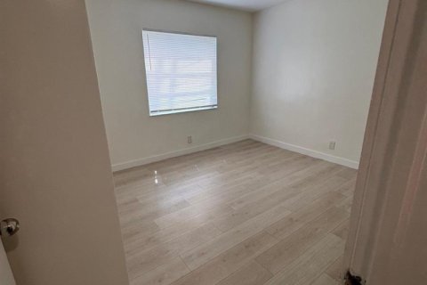 Appartement à louer à Oakland Park, Floride: 2 chambres, 65.03 m2 № 2305249 - photo 7