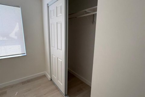 Appartement à louer à Oakland Park, Floride: 2 chambres, 65.03 m2 № 2305249 - photo 4