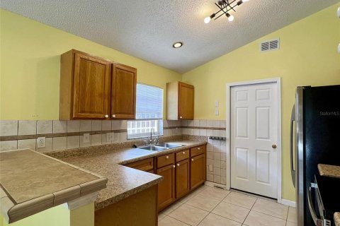 Casa en alquiler en Orlando, Florida, 3 dormitorios, 124.86 m2 № 1899286 - foto 7