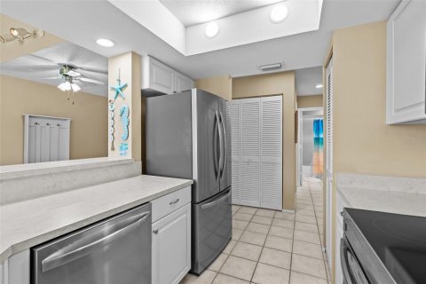 Condo in Fort Myers, Florida, 2 bedrooms  № 1640044 - photo 27