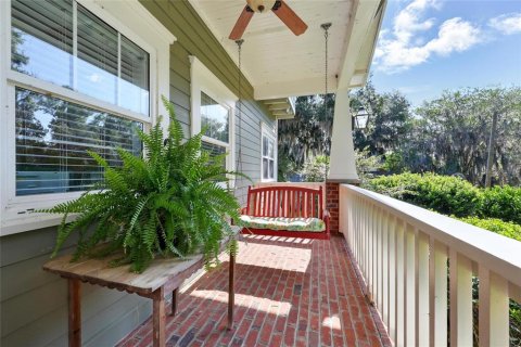House in Melrose, Florida 5 bedrooms, 552.12 sq.m. № 1774067 - photo 4