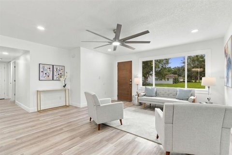 Villa ou maison à vendre à Winter Garden, Floride: 3 chambres, 163.04 m2 № 2406629 - photo 7