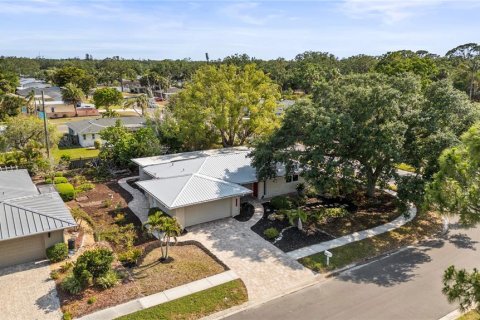 Casa en venta en Sarasota, Florida, 3 dormitorios, 138.98 m2 № 2387697 - foto 25