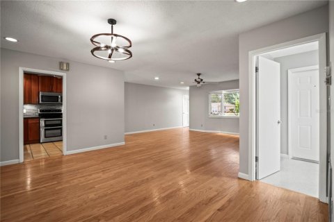 Casa en venta en Sarasota, Florida, 3 dormitorios, 138.98 m2 № 2387697 - foto 7