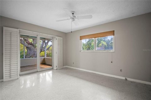 Casa en venta en Sarasota, Florida, 3 dormitorios, 138.98 m2 № 2387697 - foto 16