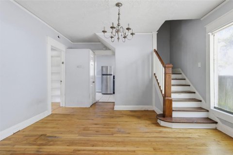 House in Tampa, Florida 4 bedrooms, 149.76 sq.m. № 2214992 - photo 9