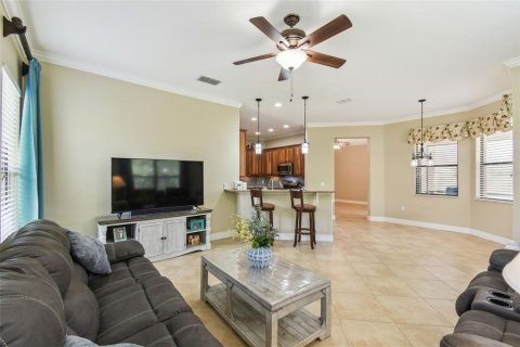 Casa en venta en Kissimmee, Florida, 2 dormitorios, 217.86 m2 № 1732580 - foto 13
