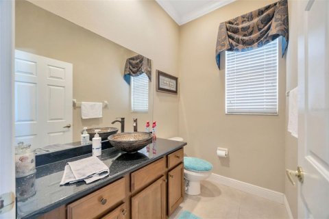 House in Land O' Lakes, Florida 5 bedrooms, 371.33 sq.m. № 1803139 - photo 16