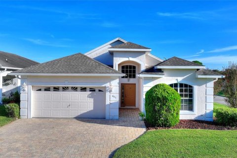 House in Davenport, Florida 3 bedrooms, 162.95 sq.m. № 2360489