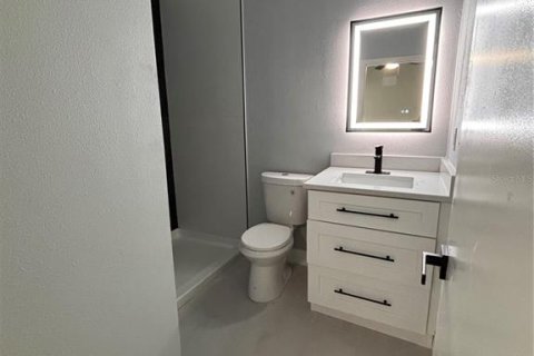 House in Orlando, Florida 1 bedroom, 46.45 sq.m. № 2115500 - photo 3