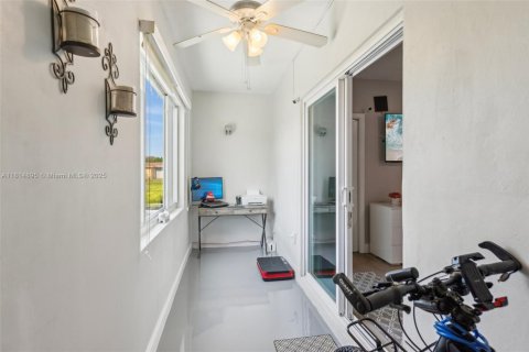 Condominio en venta en Miami Gardens, Florida, 1 dormitorio, 66.43 m2 № 1766364 - foto 14