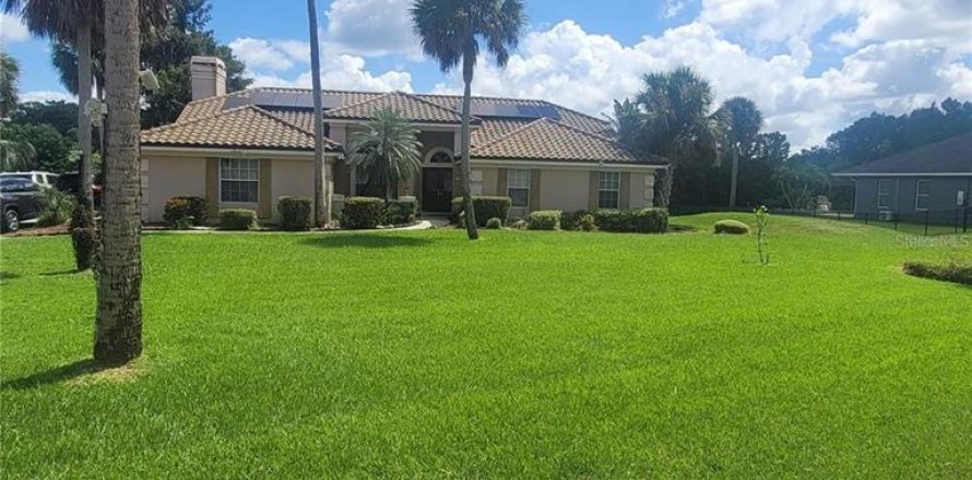 Casa en Kissimmee, Florida 3 dormitorios, 270.62 m2 № 2199496