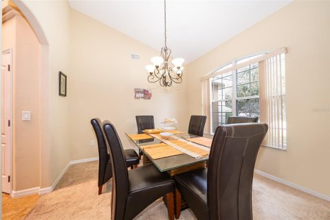 House in Clermont, Florida 4 bedrooms, 201.23 sq.m. № 1513167 - photo 6