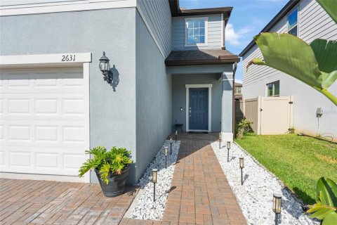 Casa en venta en Kissimmee, Florida, 4 dormitorios, 228.82 m2 № 2384207 - foto 3